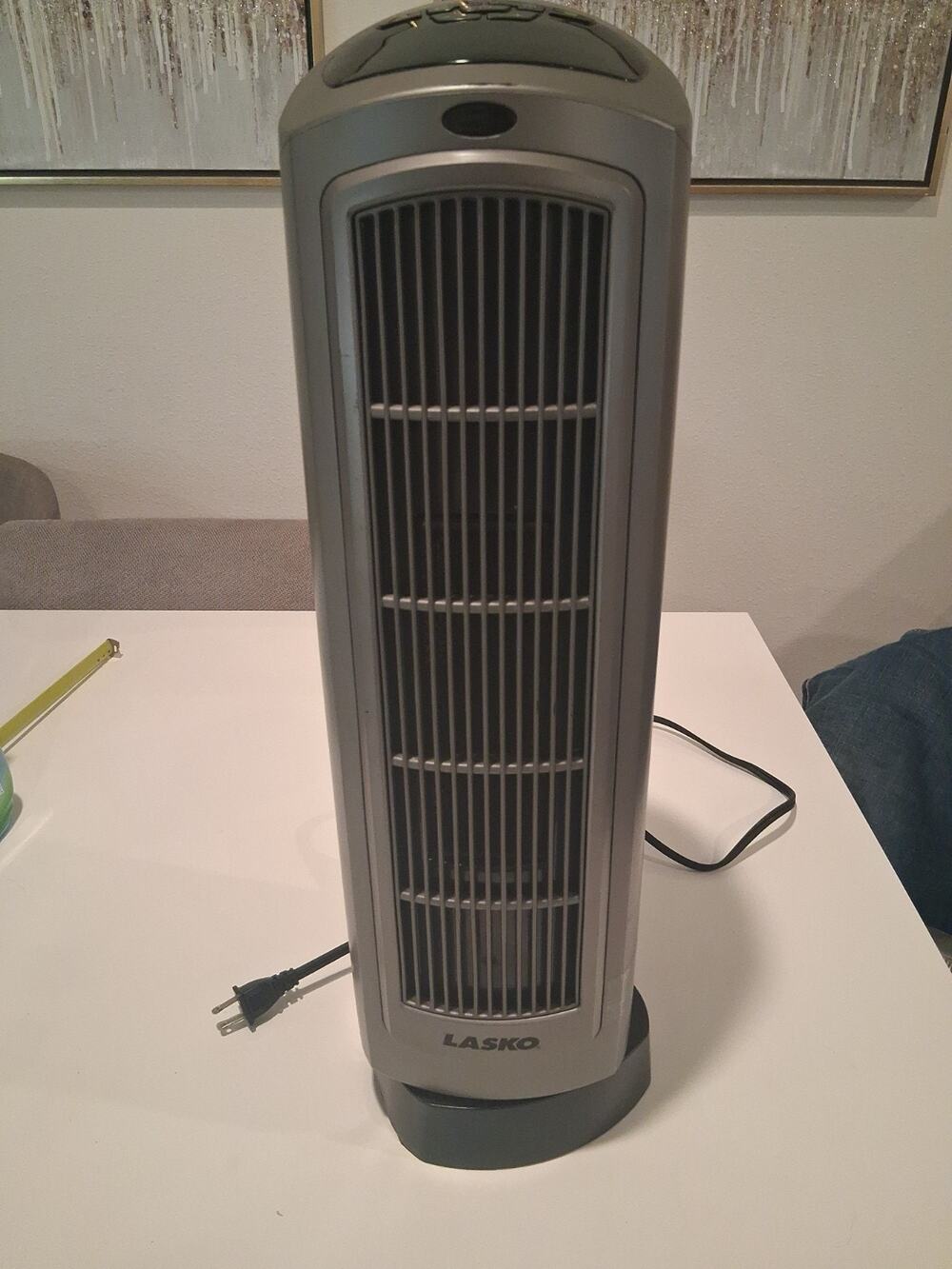 Lasko 5538 Electric Ceramic Tower Space Heater 1500W Gray Oscillating Digital
